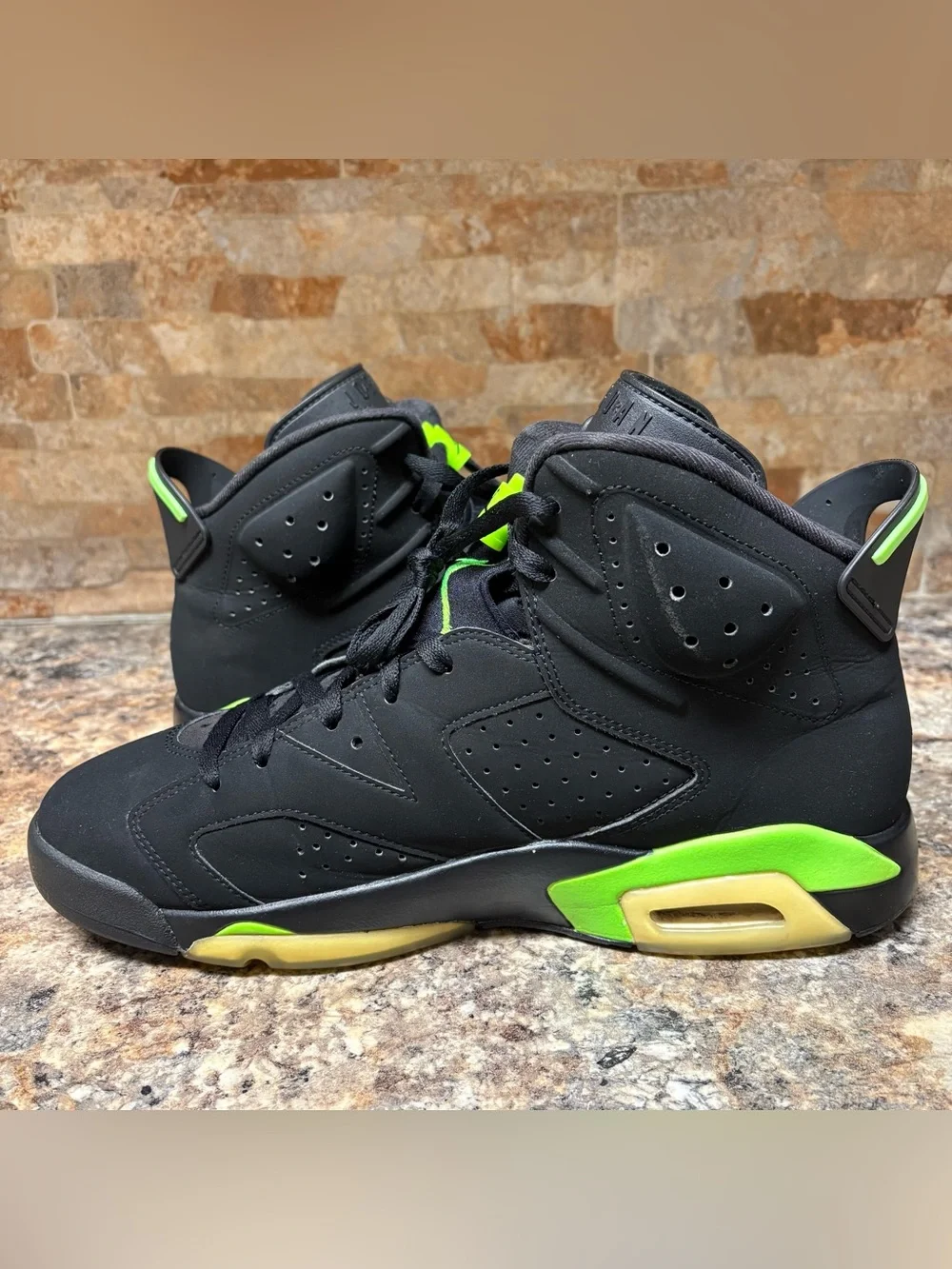Air Jordan retro 6 Electric Green CT8529-003 Size 11.5